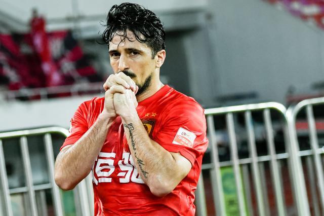 世界杯app下载-【中超】阿兰洛国富破门 广州2比0河南紧追泰山